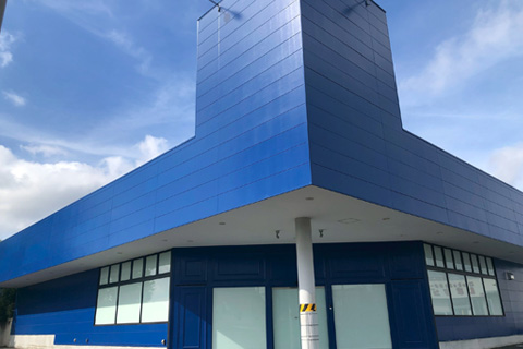 パピーヴィレッジ シラコバト